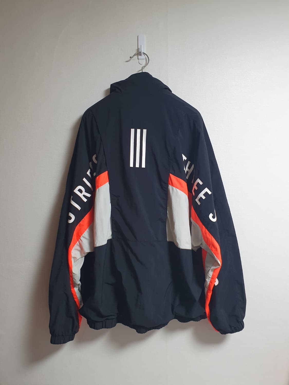 아디다스 바람막이 오버핏 컬러블록 윈드자켓 블랙 XL 상품이미지1