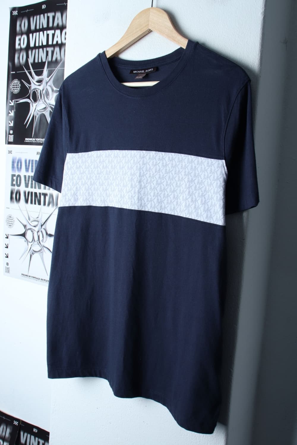 (L-XL) 마이클코어스 반팔 티셔츠 레터링 네이비 놈코어-H30508 상품이미지1