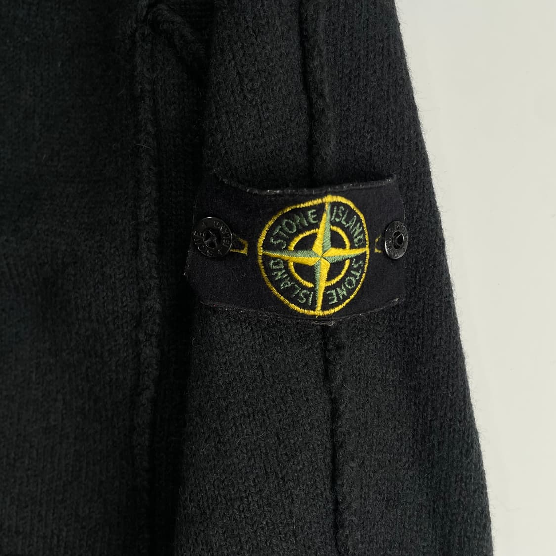 Stone Island  스톤아일랜드 90,s 와펜 헤비울 니트집업 상품이미지4