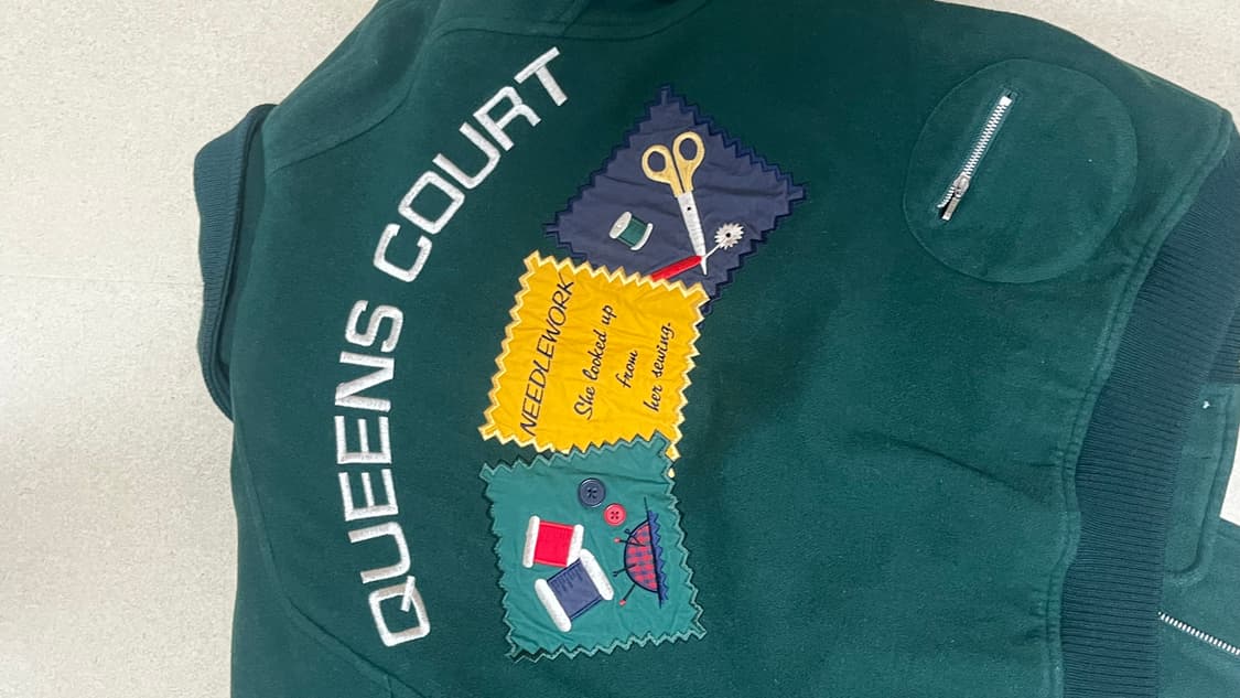 일본 빈티지 퀸즈코트 바시티 상품이미지1