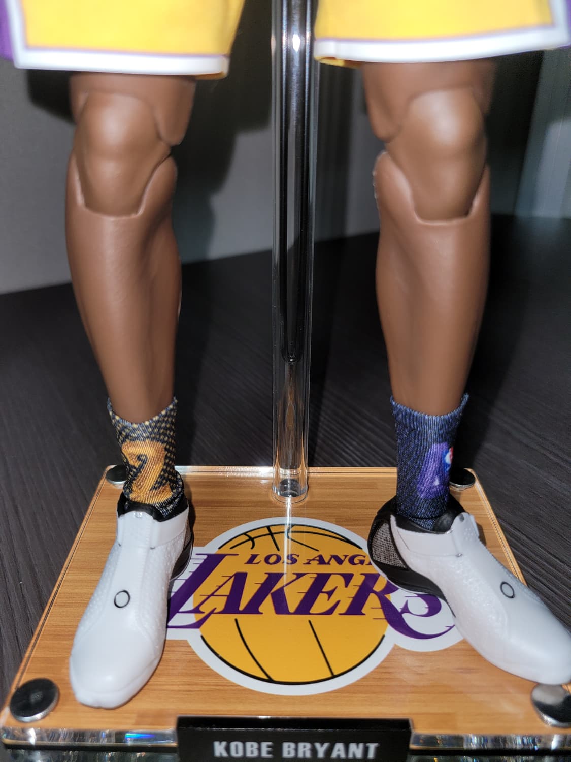 코비 브라이언트 1/6 NBA Final 유니폼(엔터베이X핫토이X작가작) 상품이미지7