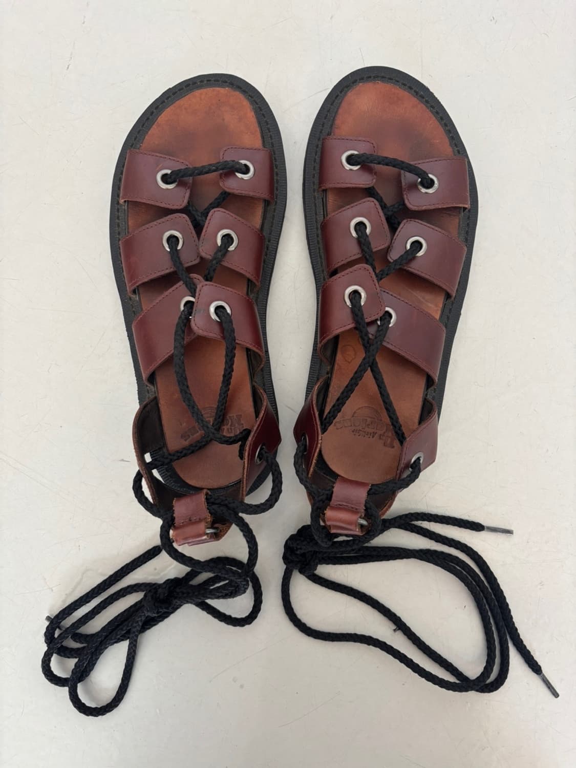 Dr.Martens Gladiator Sandal 상품이미지2