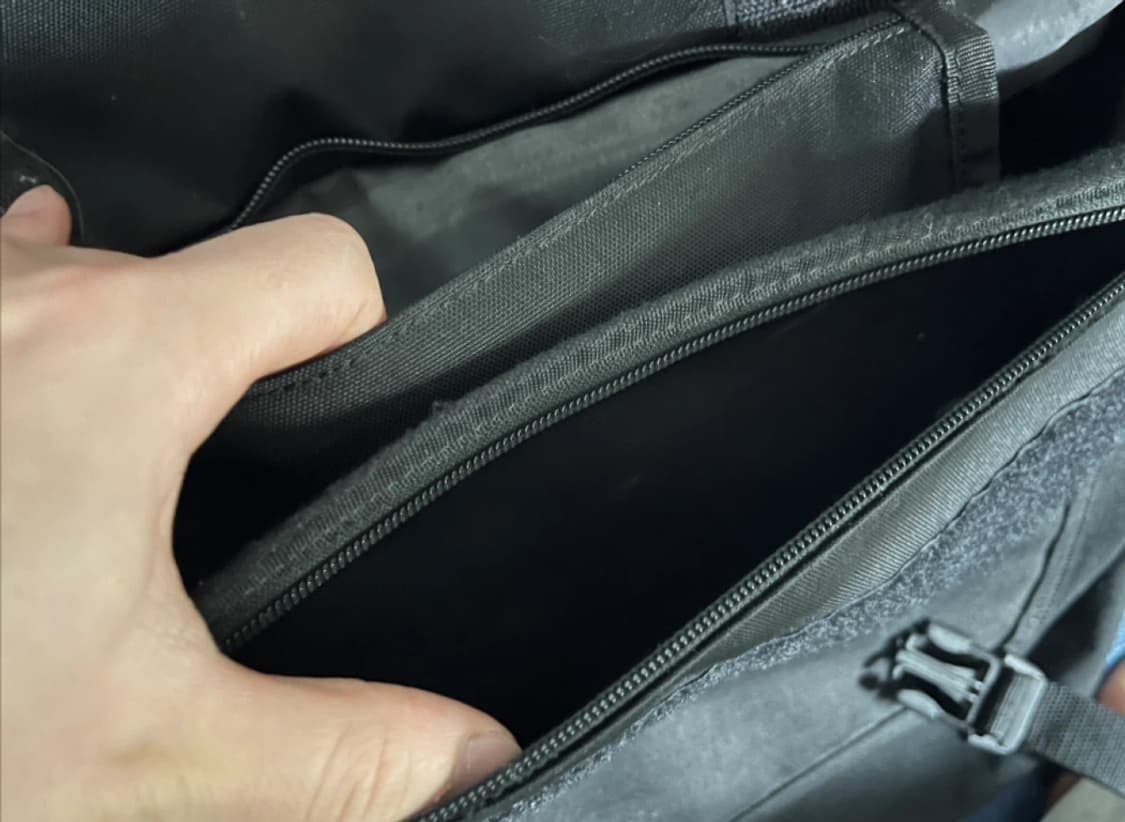 칼하트 메신저백(실버로고) 상품이미지5