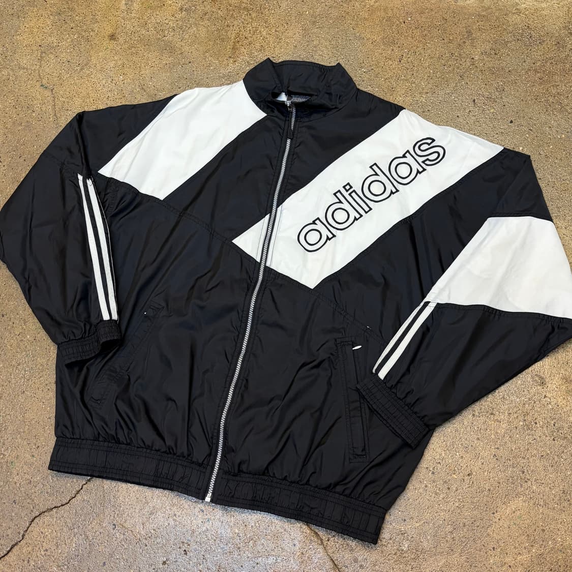 레어 90s USA 빈티지 아디다스 빅삼선 바람막이 상품이미지2