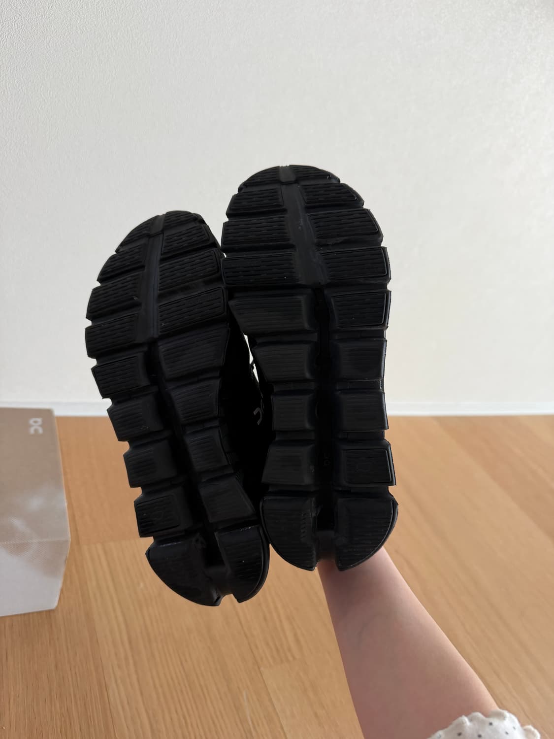 온러닝 클라우드5 워터프루프(235) 상품이미지4