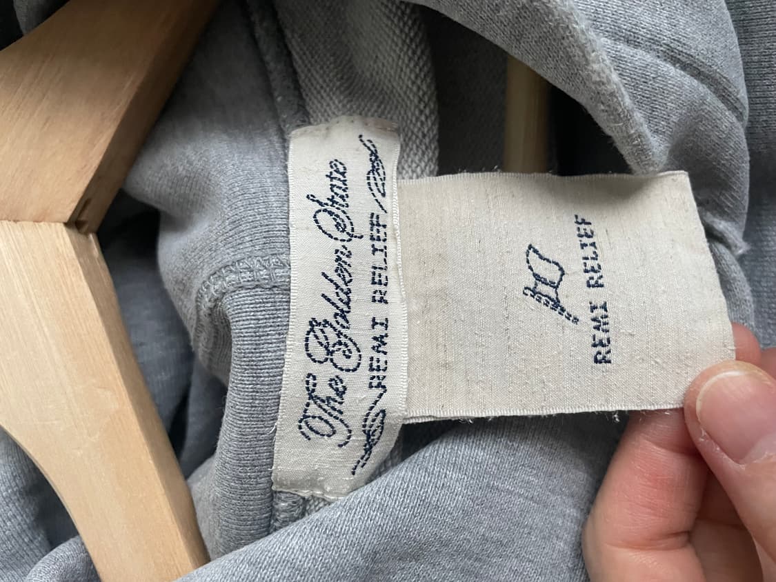 REMI RELIEF 레미릴리프 후드티 M 상품이미지4