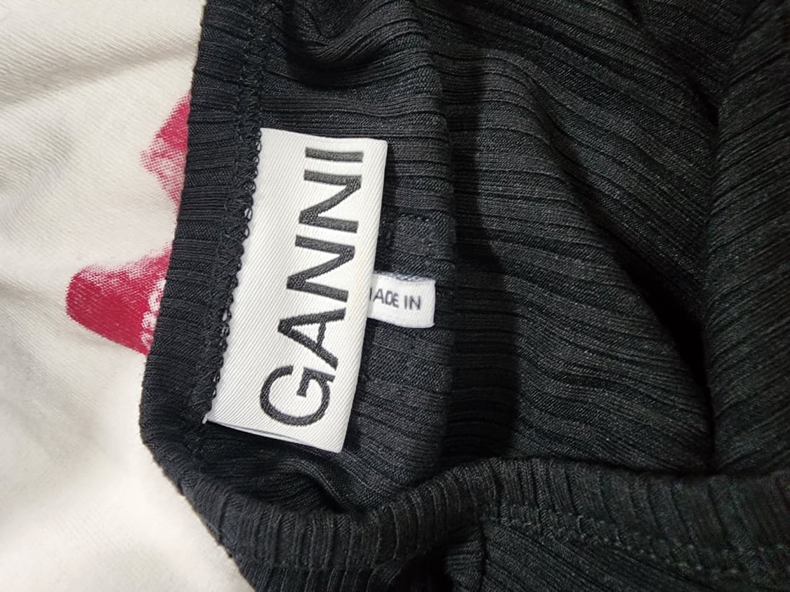 23‘SS Ganni Rib Jersey Wrap Blouse Black 상품이미지7