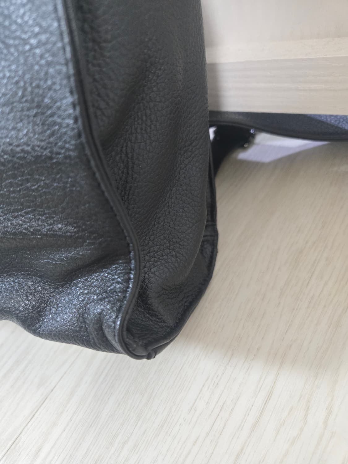 ear PAPILLONNER스퀘어 레더 백팩  상품이미지6