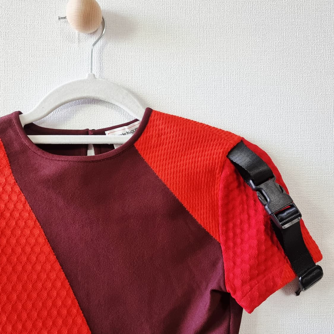 알렉산더 맥퀸 니티드 크롭탑 (44-날씬55) 1회착/새상품 수준 상품이미지7