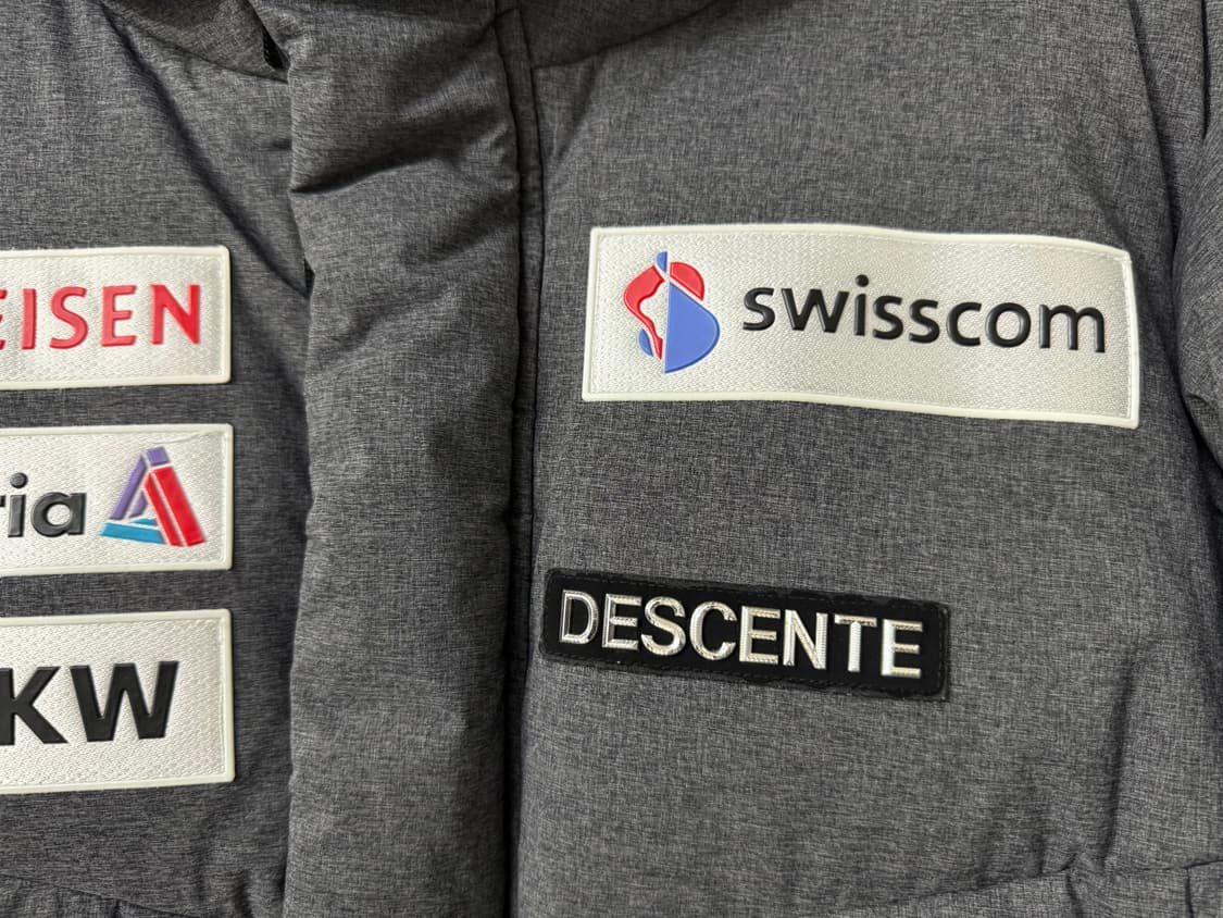 105사이즈 남성 데상트 스위스 아우디 패딩 상품이미지4