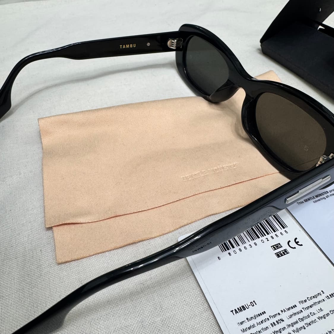 젠틀몬스터 탐부 01 선글라스 상품이미지4
