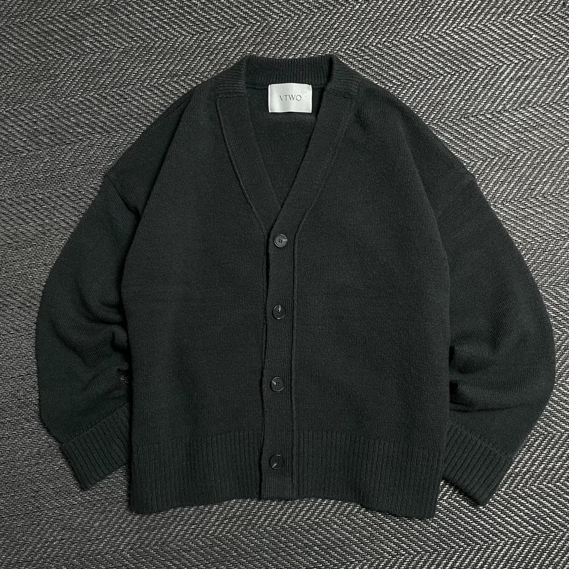 VTWO 미니멀 박시핏 울 가디건 챠콜y 5358 상품이미지2