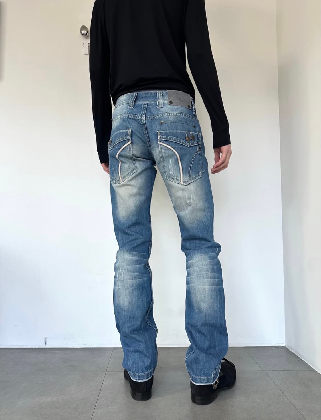 돌체앤가바나 백포켓 블루 워싱 데님팬츠 상품이미지3