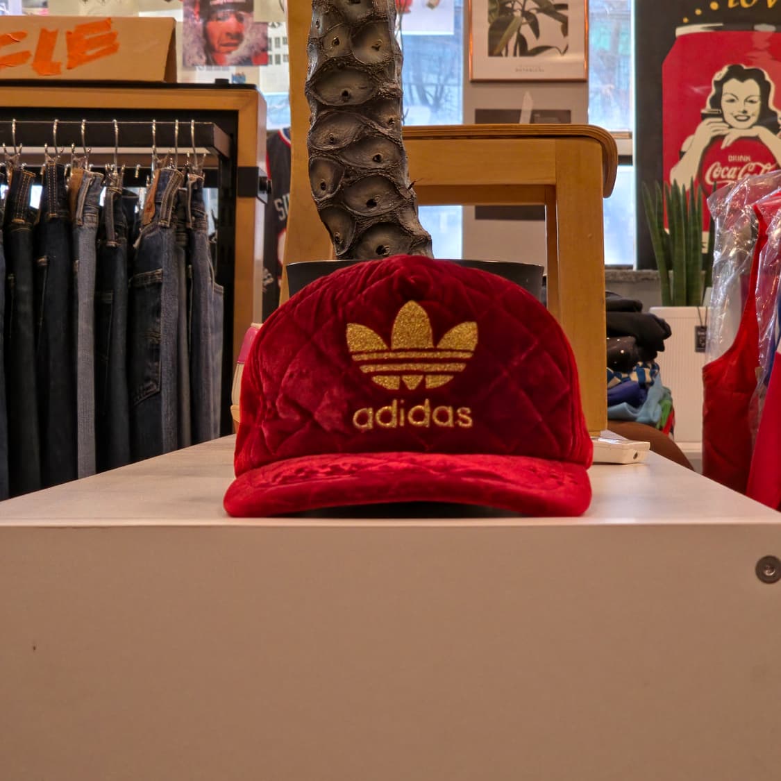 아디다스 레드벨벳 볼캡 상품이미지1