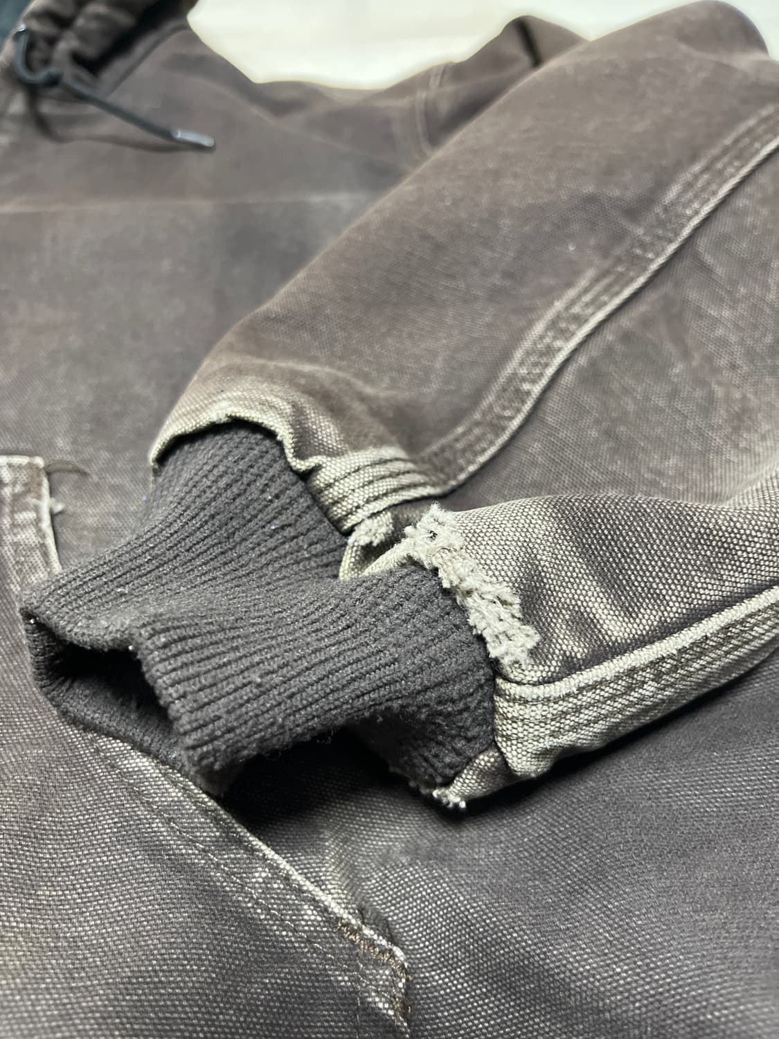 (M) 칼하트 J130 다크브라운 상품이미지2