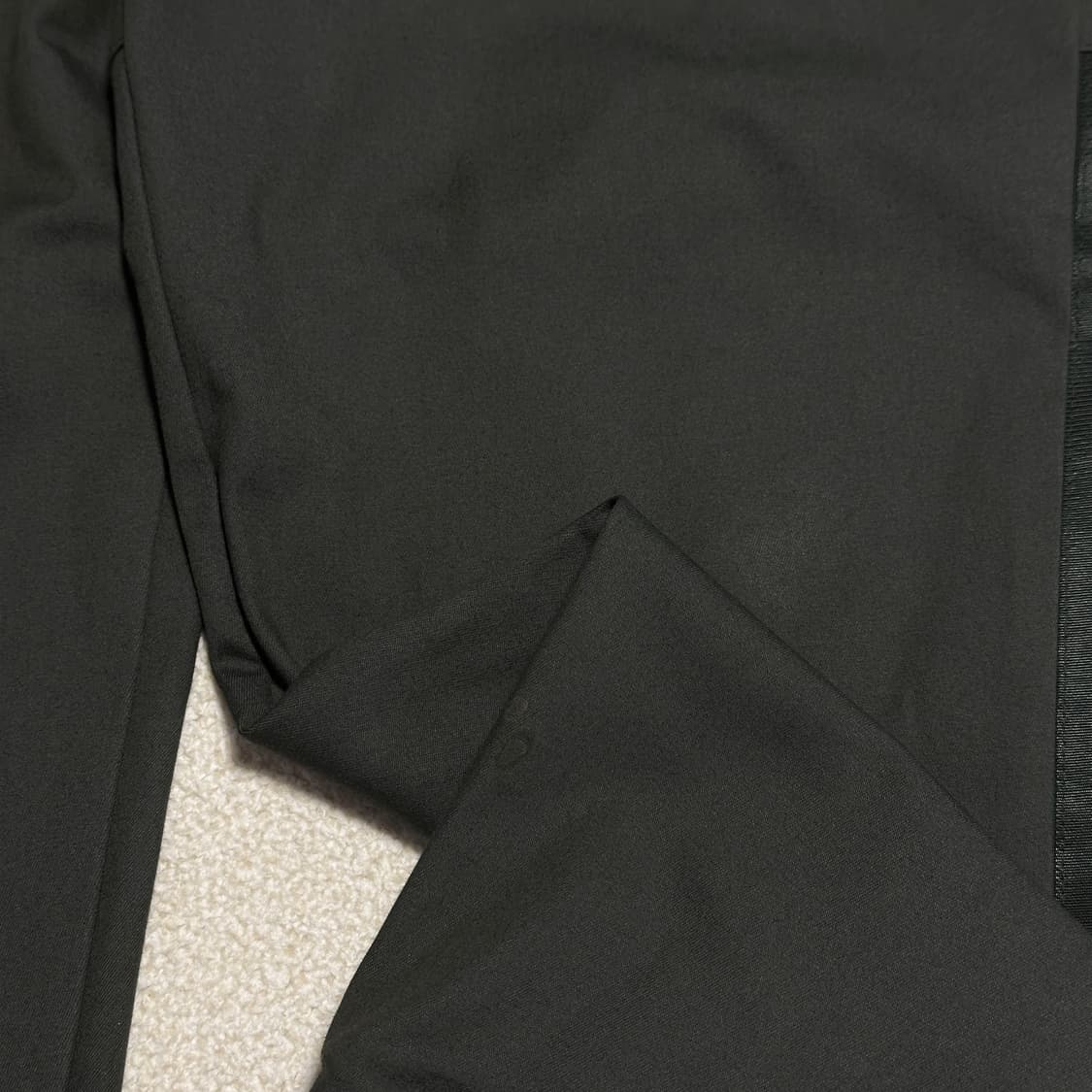 아디다스 포켓 코듀로이 우븐 팬츠 상품이미지9