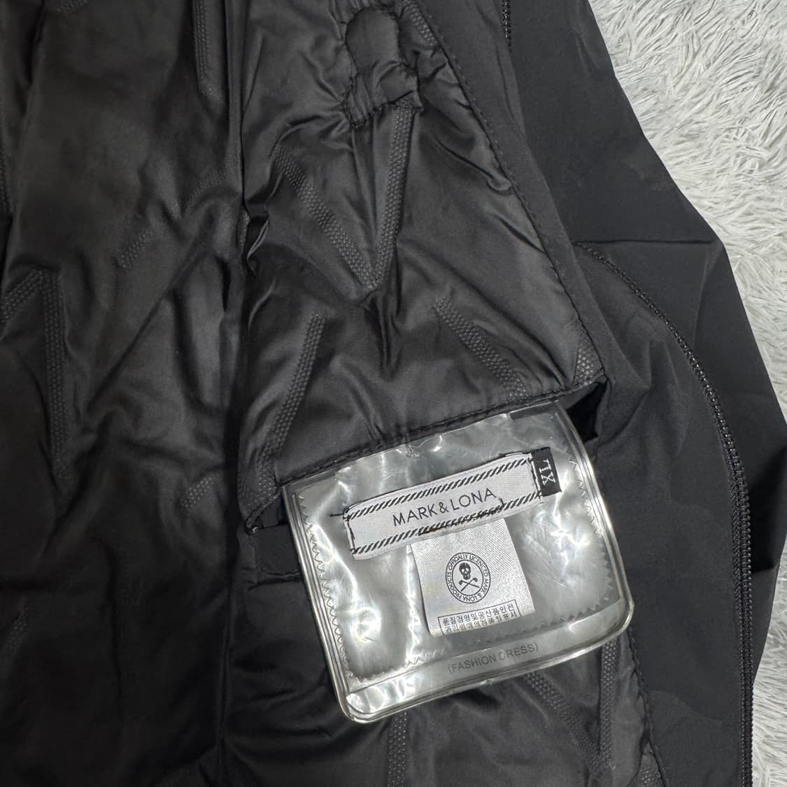 마크앤로나 집업바람막이 XL사이즈 상품이미지4