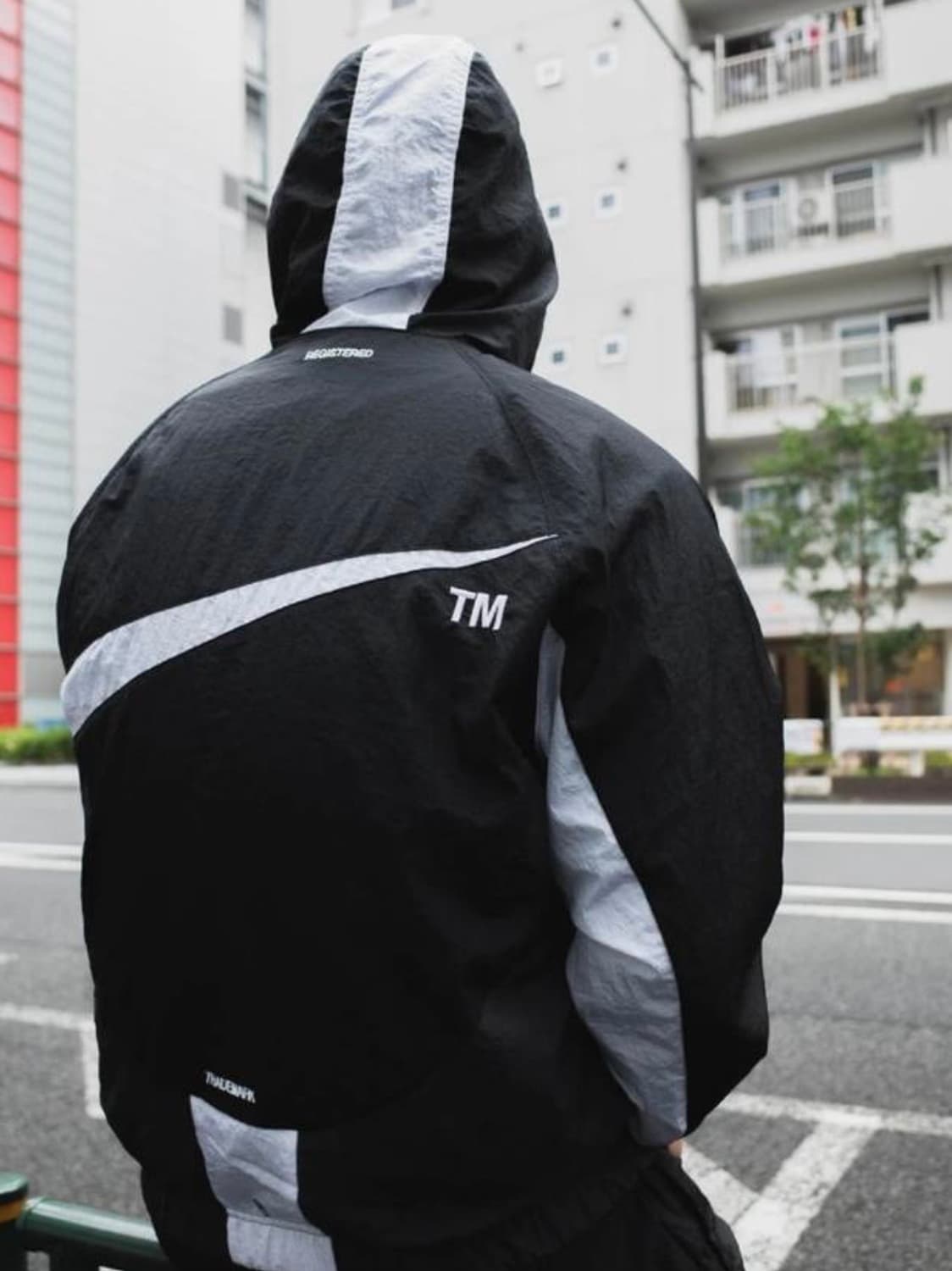 Nike Windrunner Trademark 빅 Swoosh 자켓 상품이미지2