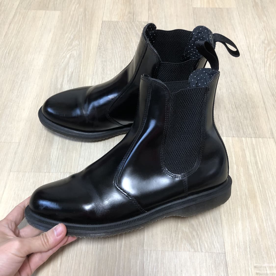(270) 닥터마틴 Dr.martens 플로라 Flora 스무스 첼시부츠 상품이미지1