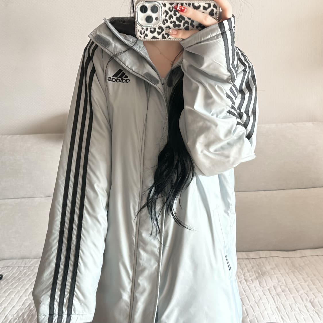 아디다스 회검 돕바 패딩 상품이미지1