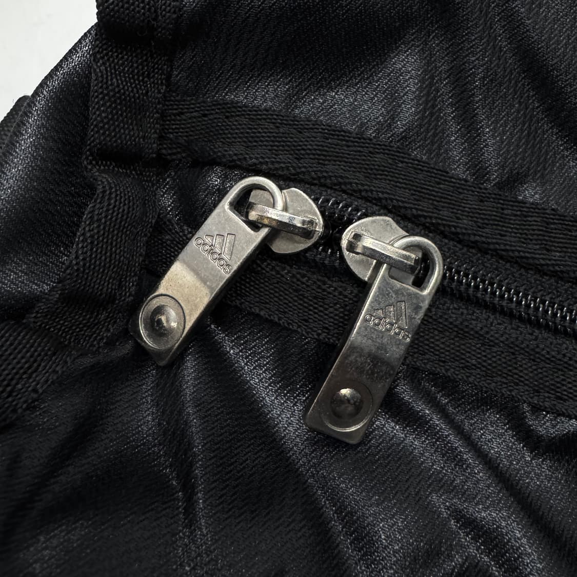 아디다스 00s 올드스쿨 크로스백 상품이미지4