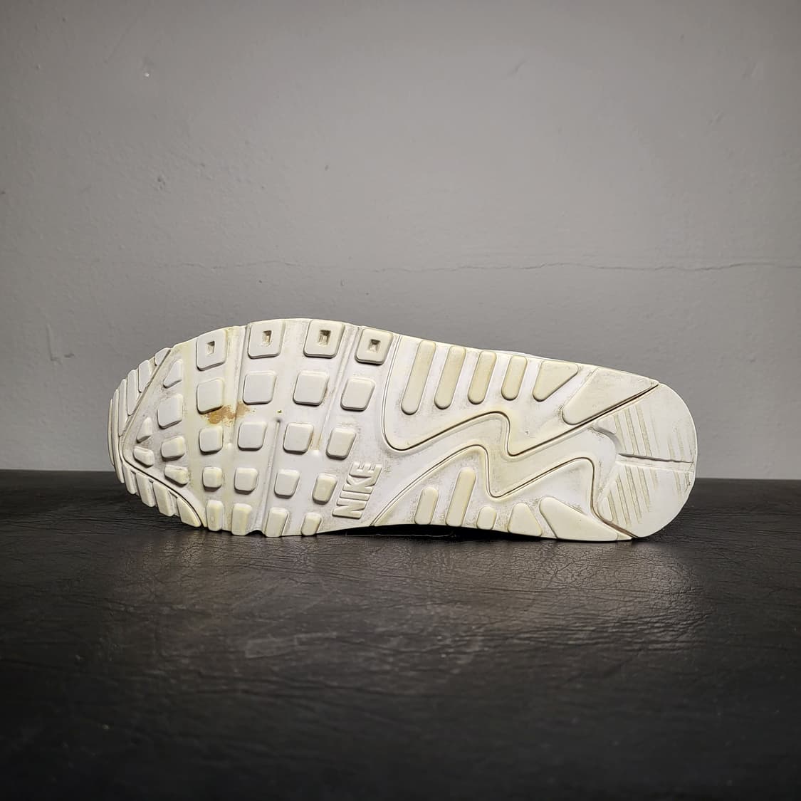 나이키 운동화 250m (정사이즈보다 작음) (전체적으로 사용감 있음) 상품이미지9