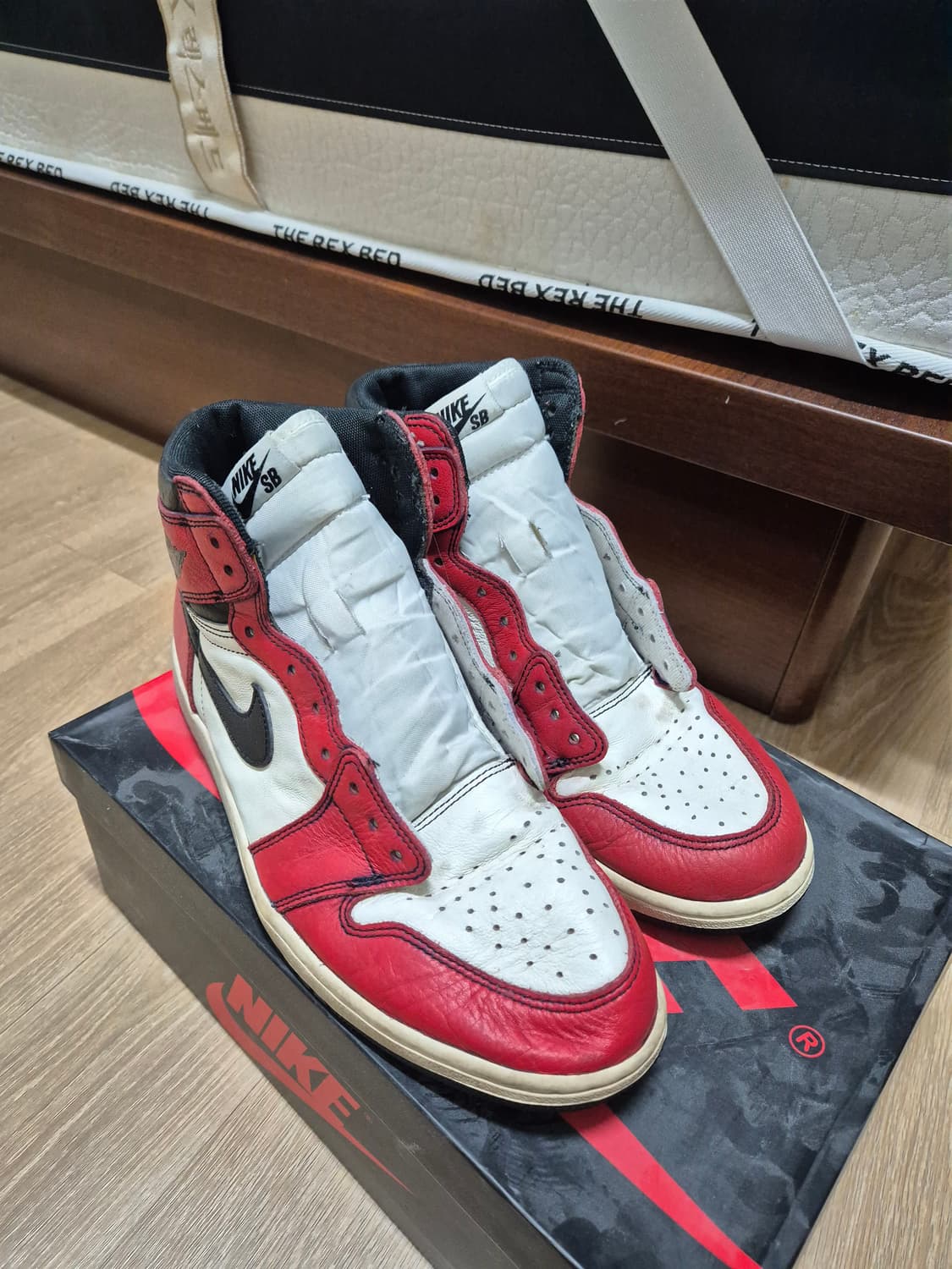 [280] 나이키 조던1 하이 라투시 벗투시 시카고 275 285 덩크 상품이미지2