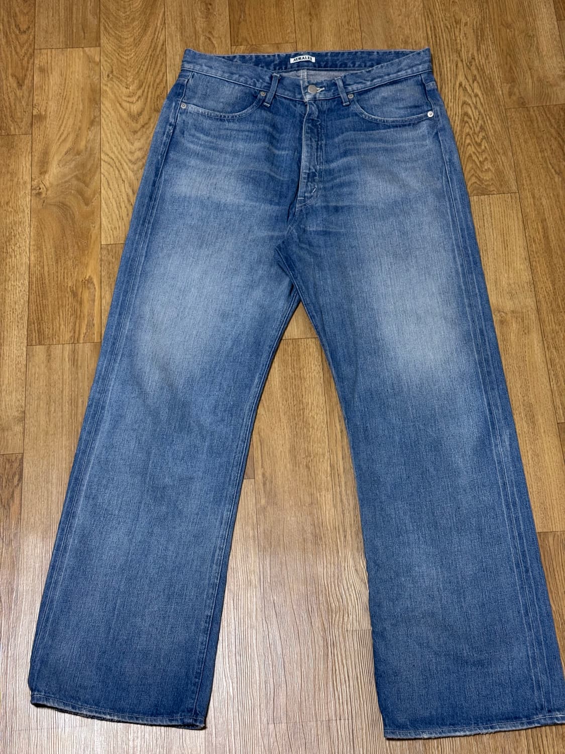 [4] 오라리 25ss 셀비지 페이디드 라이트 데님 팬츠 상품이미지2