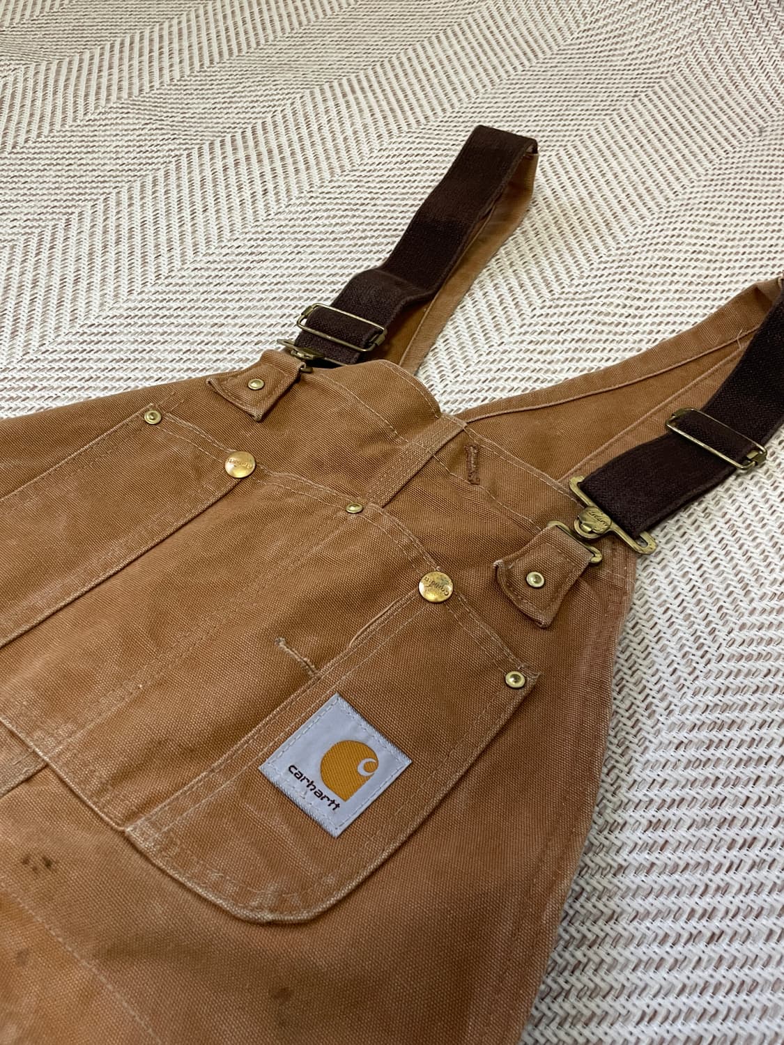 칼하트 덕 캔버스 오버롤 팬츠 J03216 상품이미지5