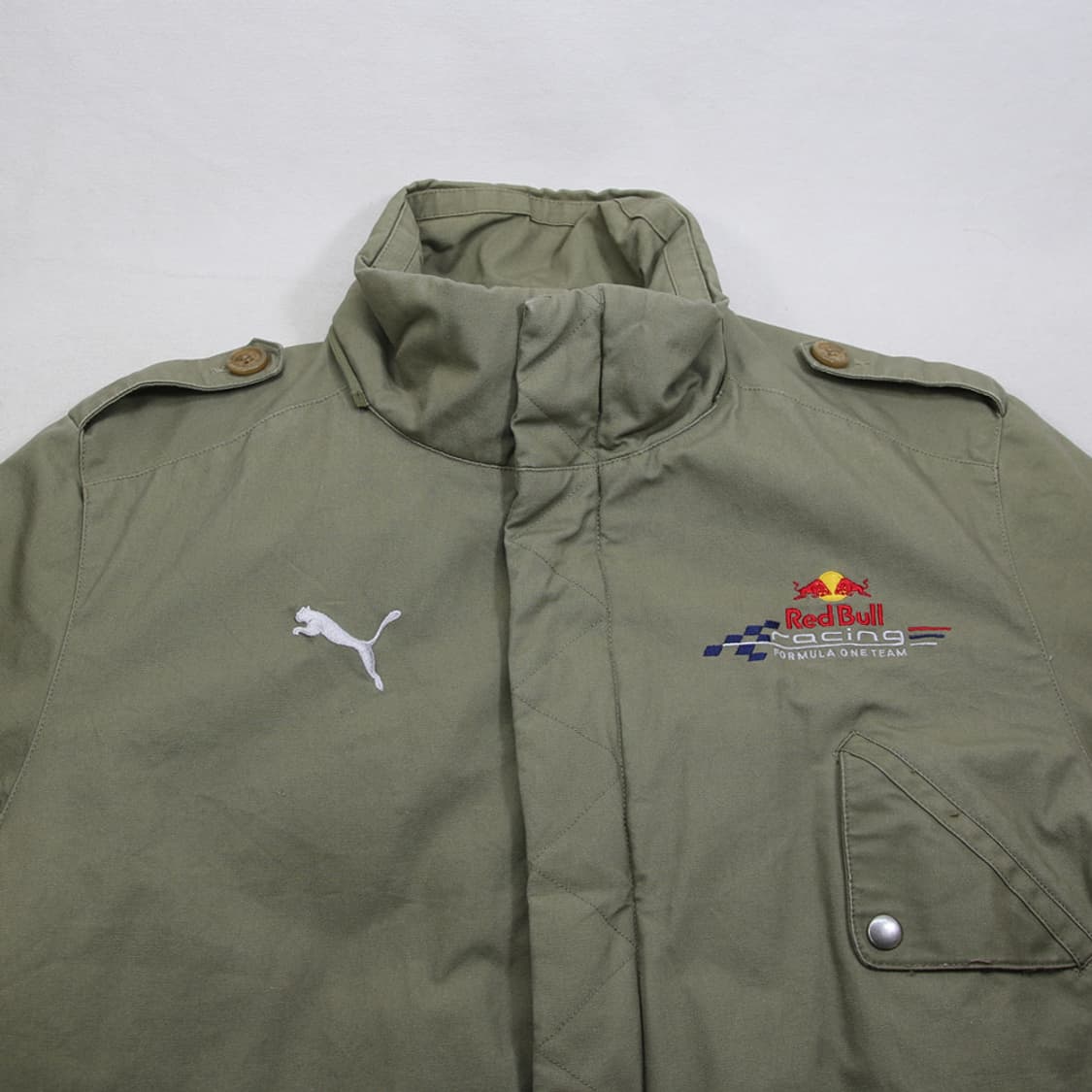 (착용컷) PUMA 레드불 밀리터리 자켓 (남성용 98) 상품이미지4