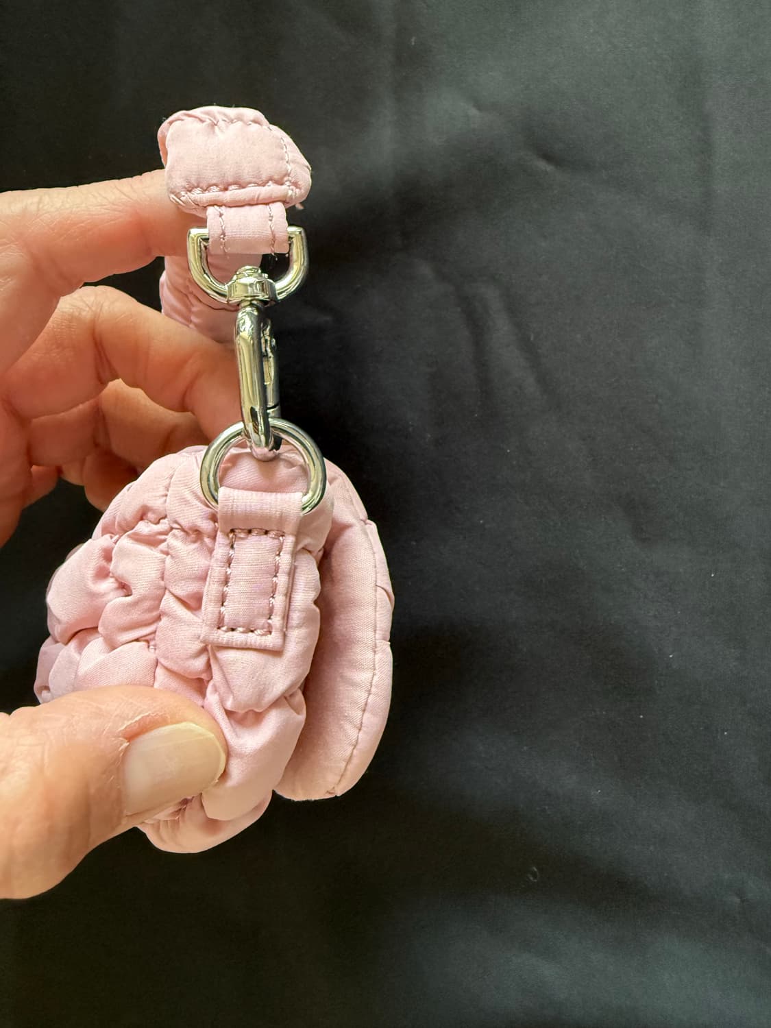 COS 코스 퀼티드 나노백 핑크 상품이미지3