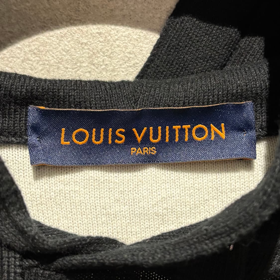 (105) 루이비통 그라데이션 니트 후드티  상품이미지2