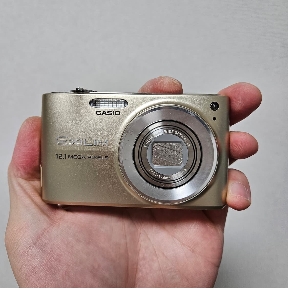 [태연 방지민 디카] 카시오 엑슬림 EX-Z400 골드 빈티지 디카 상품이미지1