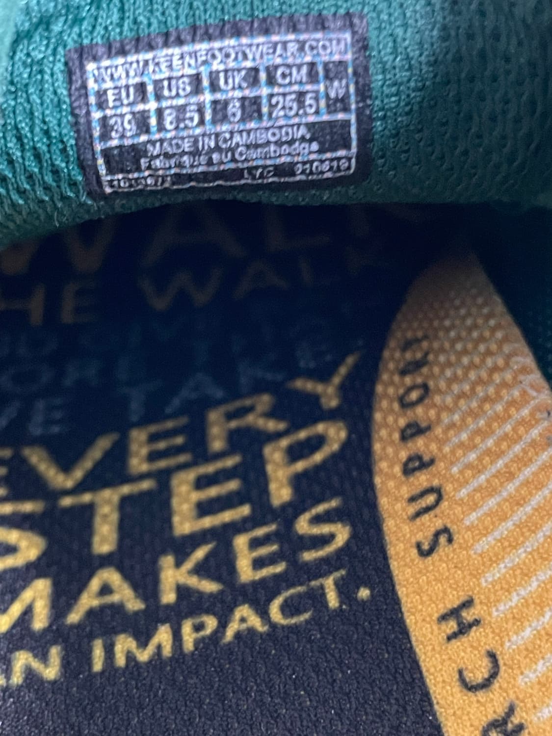 킨 KEEN 재스퍼 스니커즈 255mm 상품이미지5