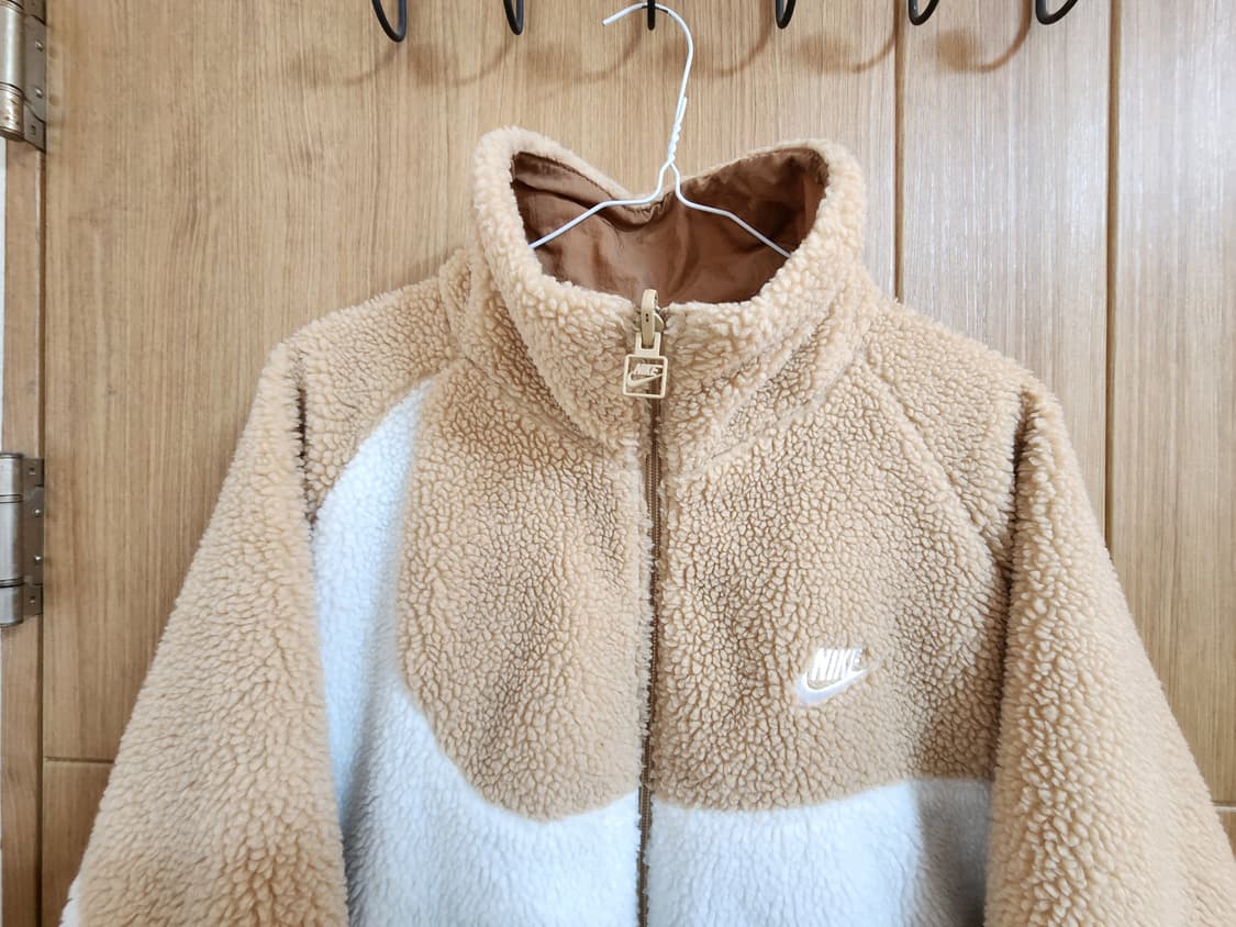 (105)나이키 빅스우시 리버시블 플리스 점퍼 BQ6546-200 상품이미지2