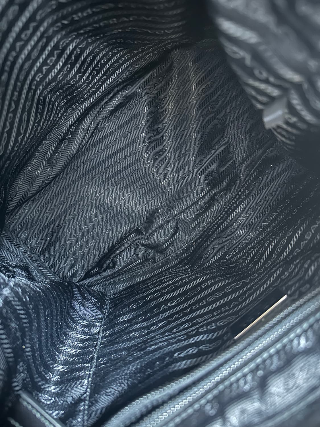 [SA 정품] 프라다 투 포켓 백팩 신형 상품이미지8