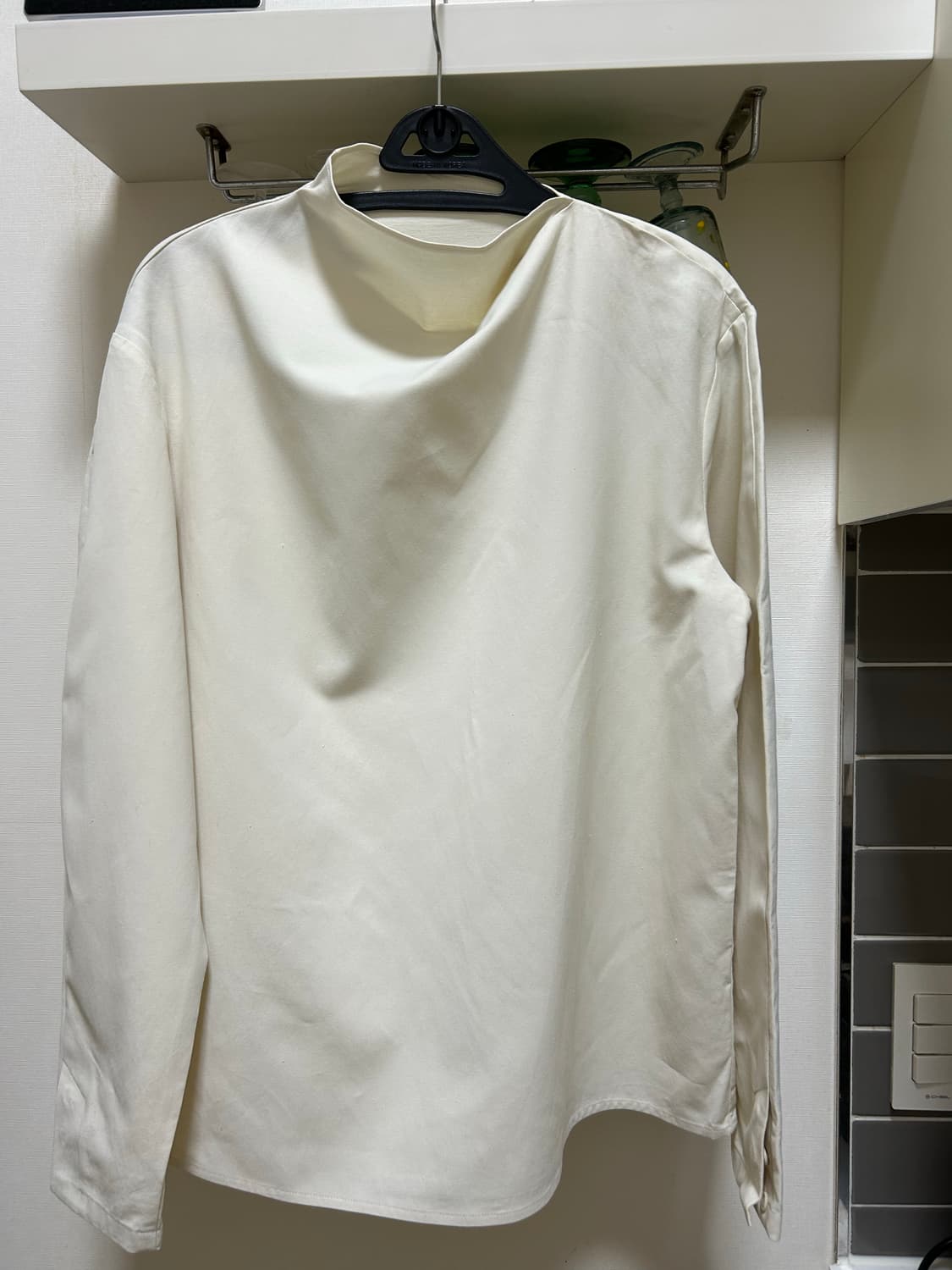 모이아 cowl blouse 상품이미지5