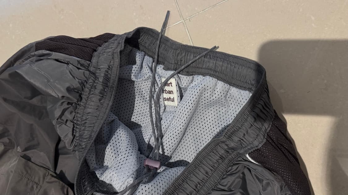 SUU 스마트어반유즈풀 코이세이오 파이핑 팬츠 그레이 상품이미지7