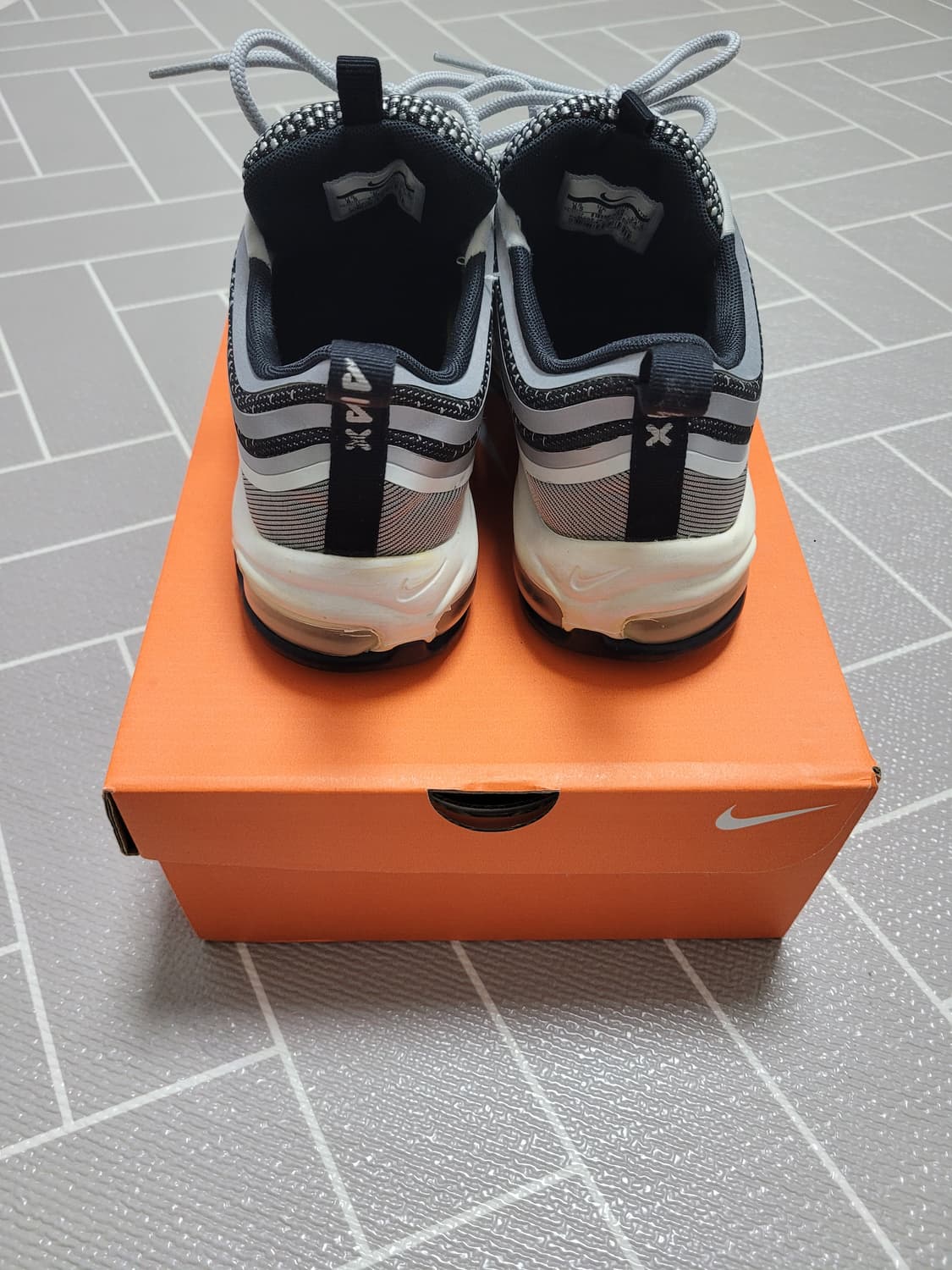 나이키 에어맥스 97 울트라17 실버불렛 245 상품이미지5