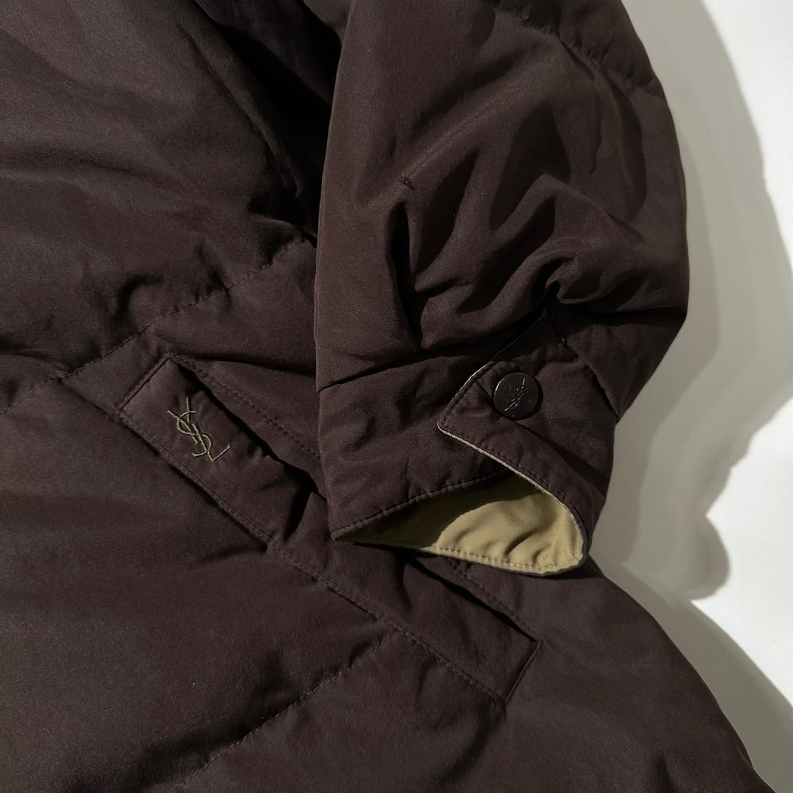 입생로랑 리버시블 구스다운 패딩 상품이미지5