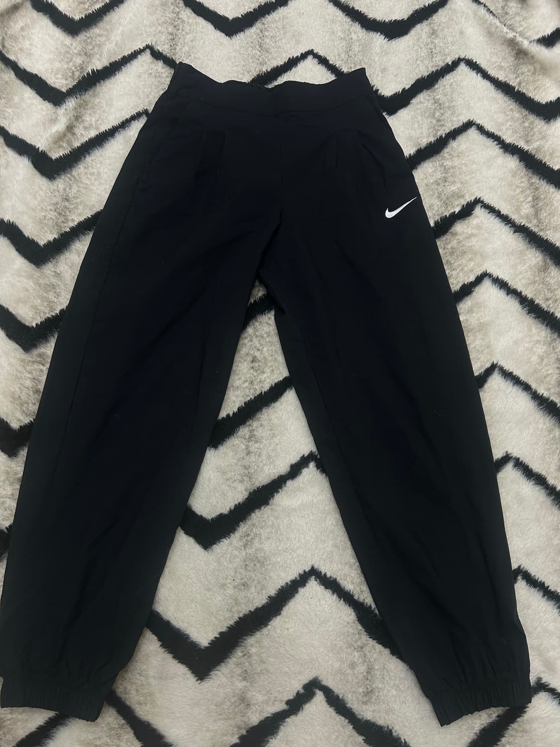 [S]나이키 스우시 하이웨스트 우븐 조거 팬츠/블랙 상품이미지3