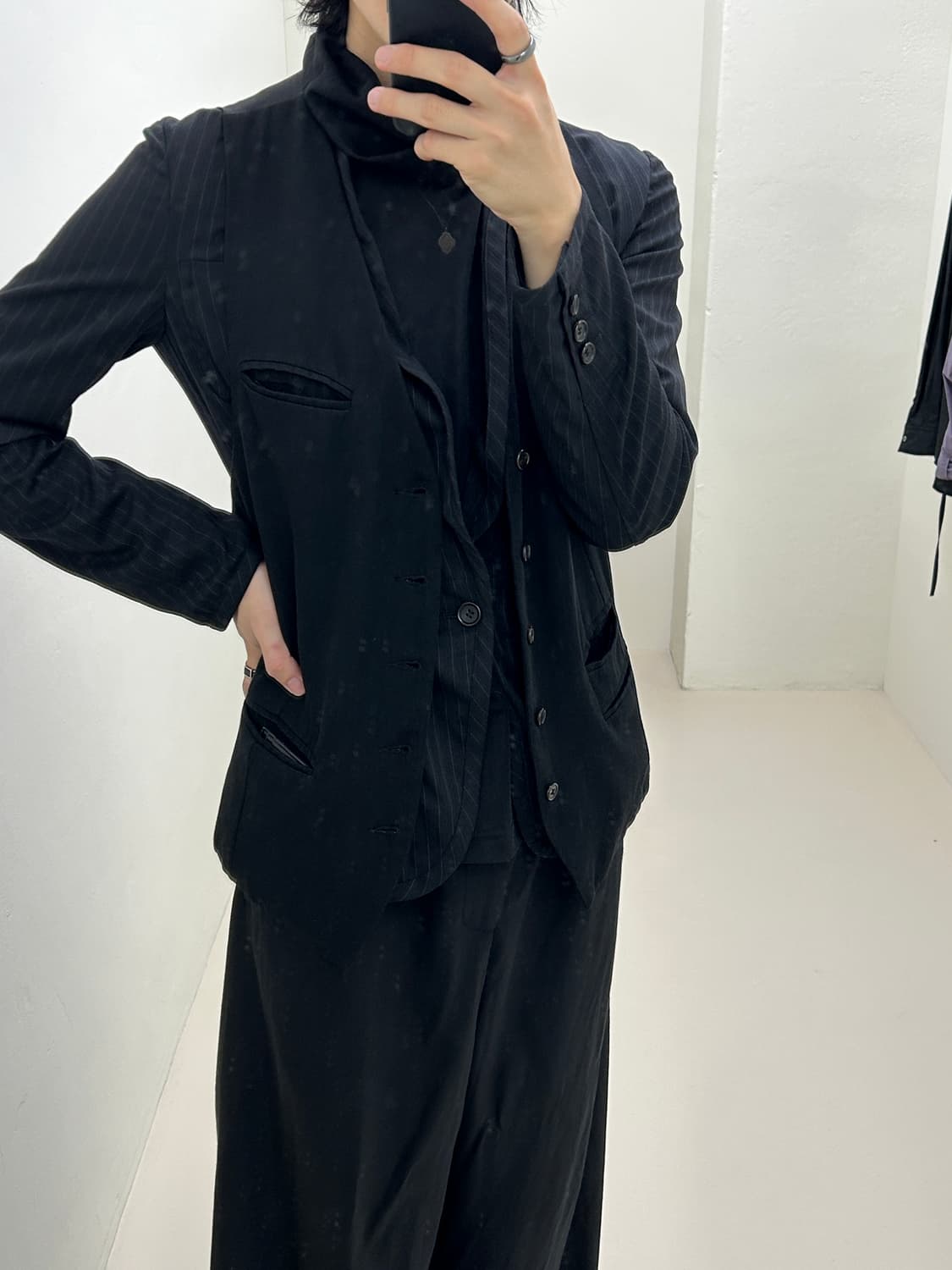 08fw 앤드뮐미스터 back straps wool best 상품이미지3