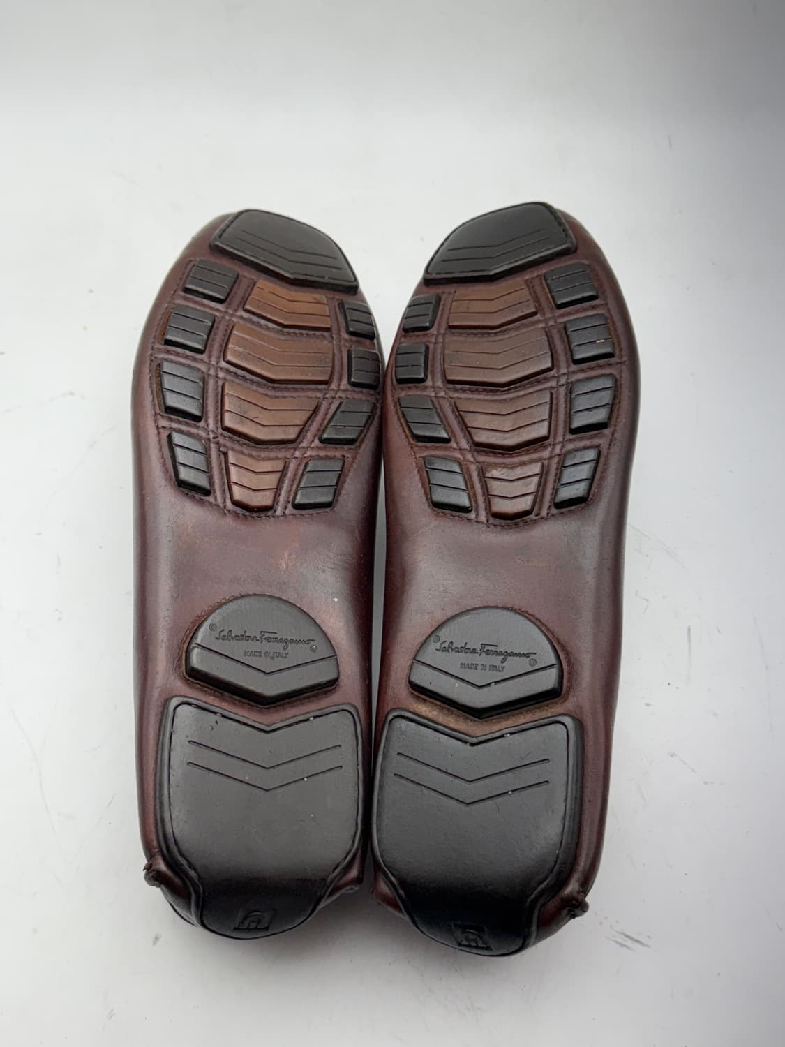 정푼)페라가모280 상품이미지9