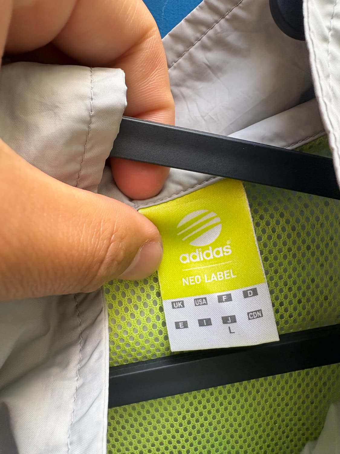 아디다스 도트 그레이 바람막이 상품이미지6