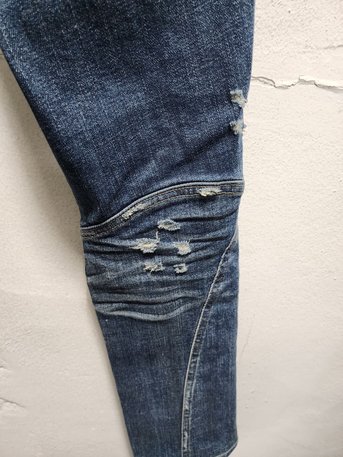 Faith Connexion 슬림핏 데미지 워싱 청바지 상품이미지5