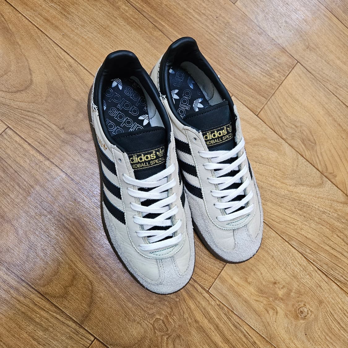 아디다스 스페지알 235 상품이미지4