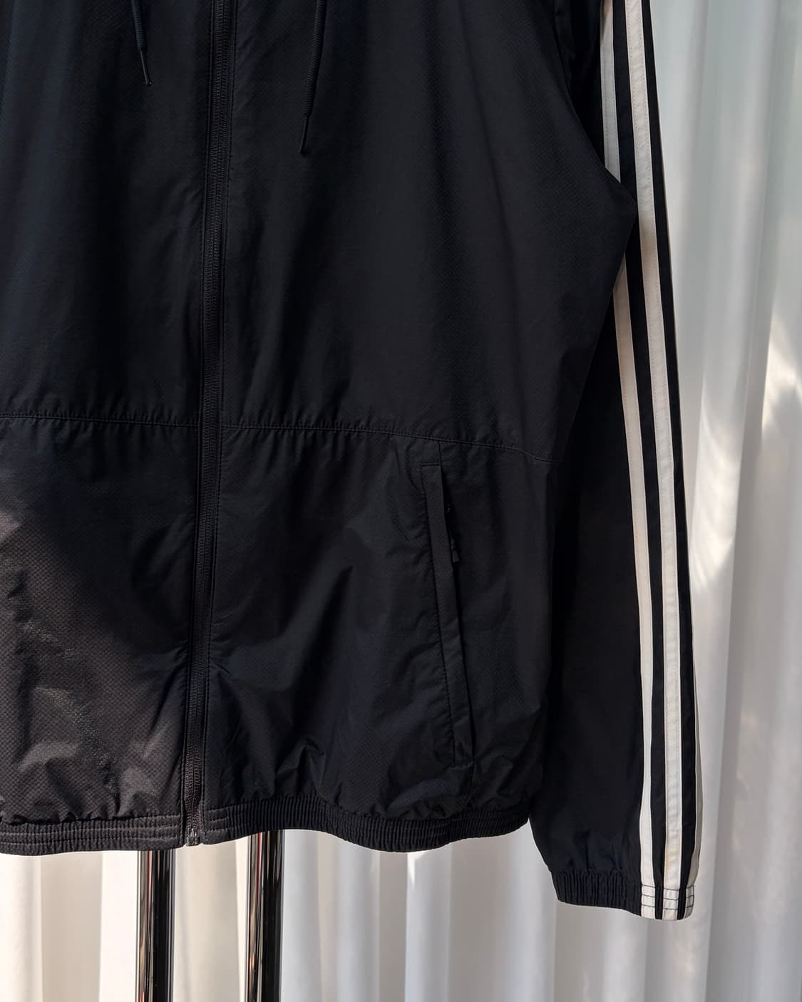 [L]아디다스 에센셜 윈드브레이커 바람막이 상품이미지5