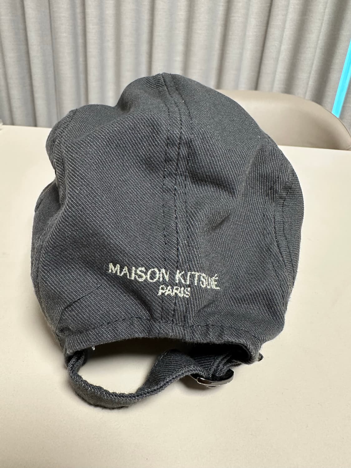 메종키츠네 파리지앵 볼캡 (차콜그레이) 상품이미지3