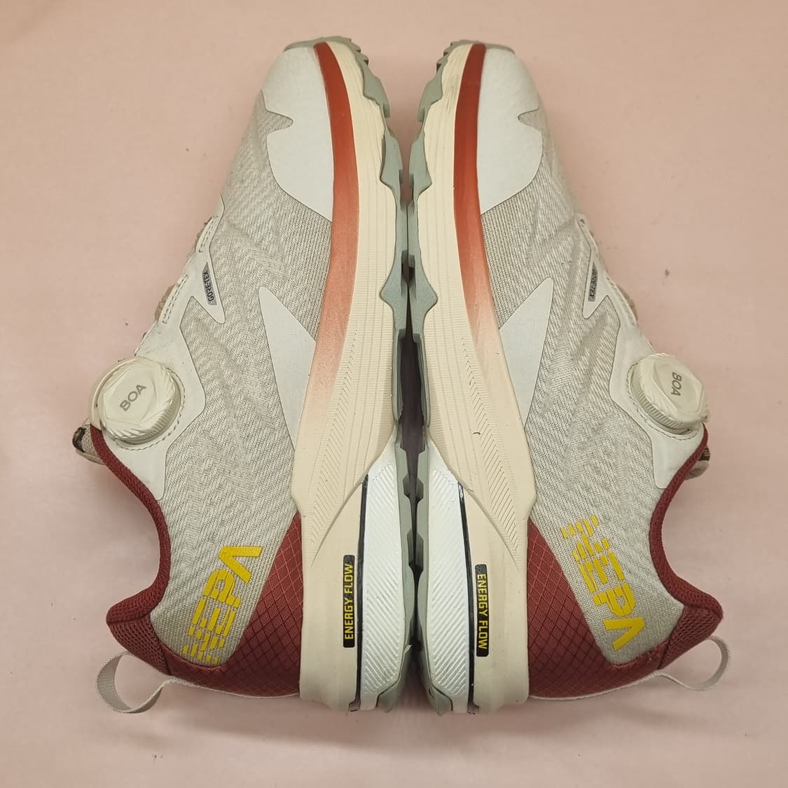 네파 고어텍스 여성하이킹화240 상품이미지5