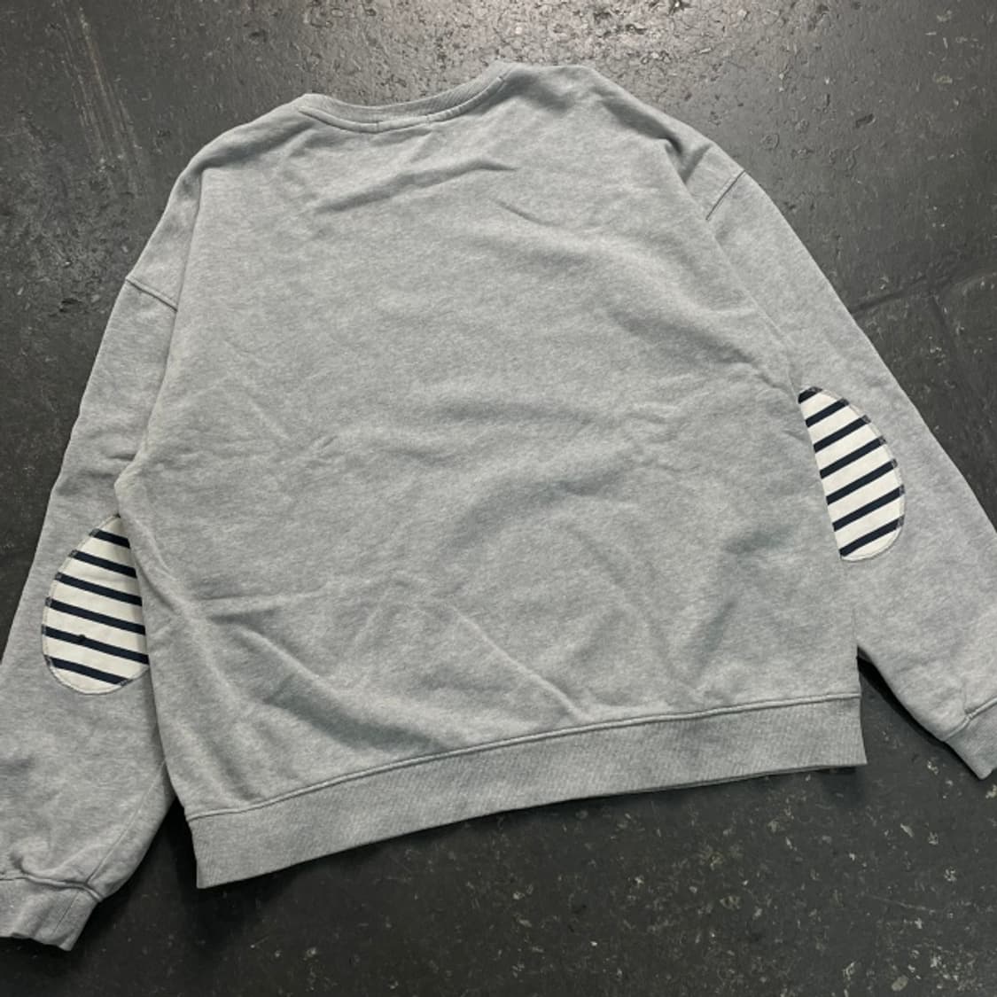 100 세인트제임스 봉봉 맨투맨  상품이미지5